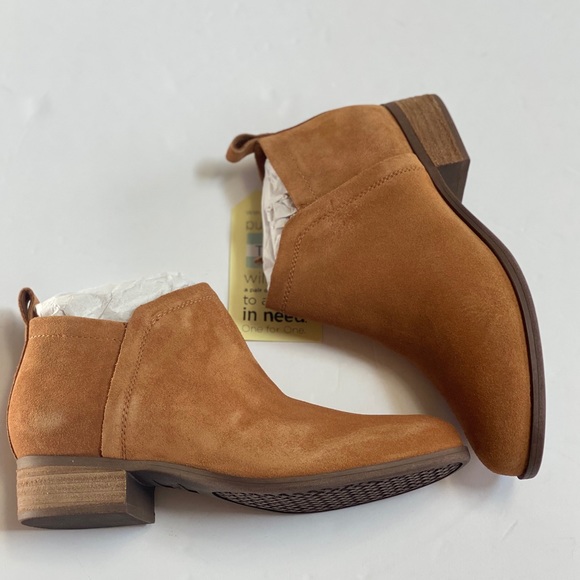 NEW Toms Deia Caramel Brown Suede Zip Bootie - Picture 5 of 7